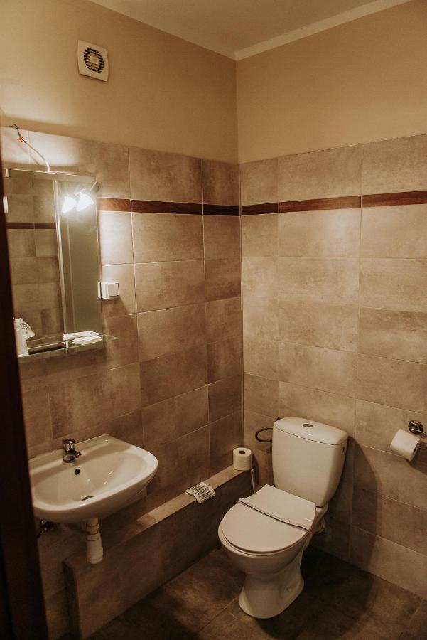 エウク Dos Patos Bed & Breakfast エクステリア 写真