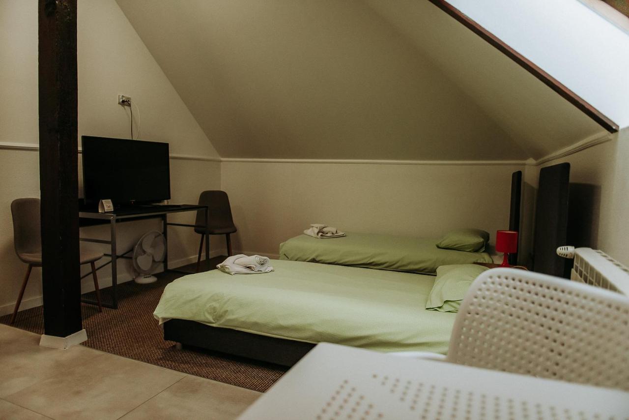 エウク Dos Patos Bed & Breakfast エクステリア 写真